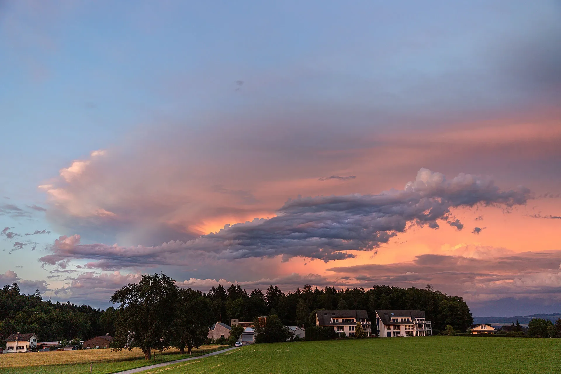 Kumulonimben im Farbspektakel